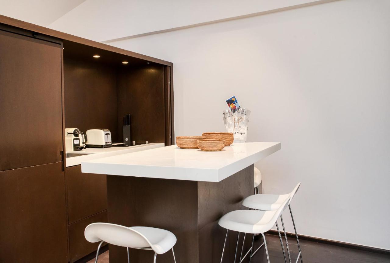 Appartement Place Des Lices Avec Parking Сен-Тропе Екстер'єр фото
