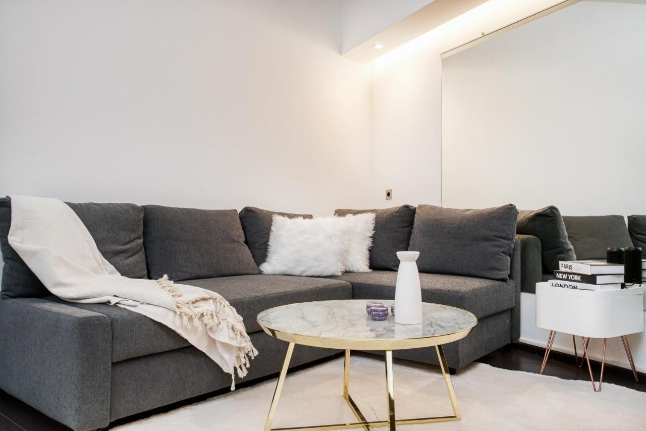 Appartement Place Des Lices Avec Parking Сен-Тропе Екстер'єр фото